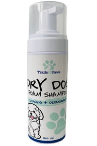 Trails & Paws dry dog foam shampoo